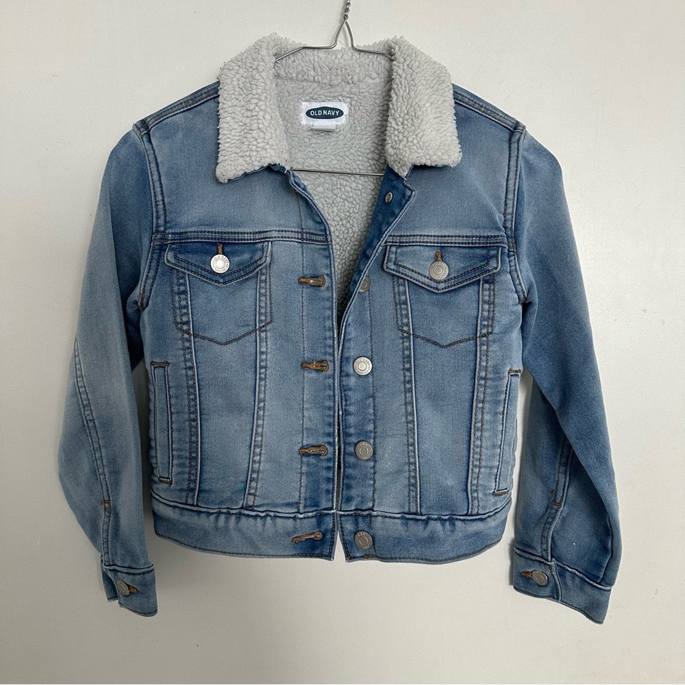 Old Navy‎ Blue Jean Jacket with Sherpa Collar and Cropped Cut